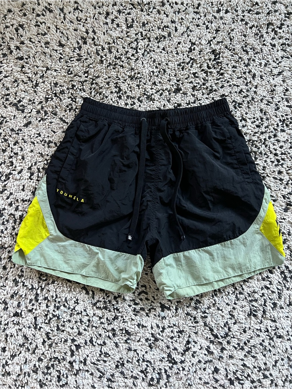 YoungLA 109 Retro Vintage Gym Shorts Black Yellow Lightweight Men’s Size Small